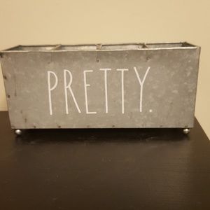 Meet your Posher, Vicki